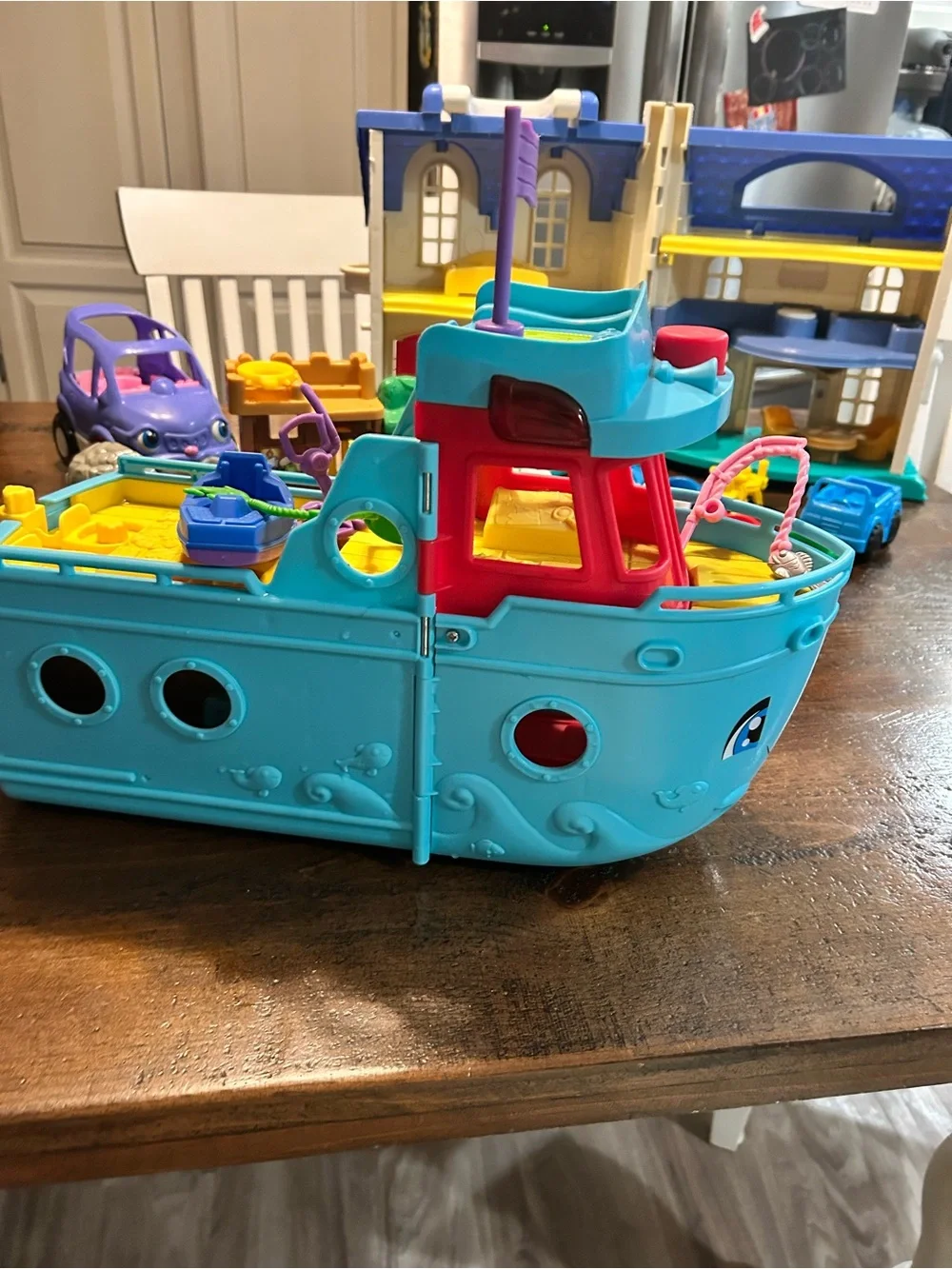 Fisher price little people large assorted vintage lot